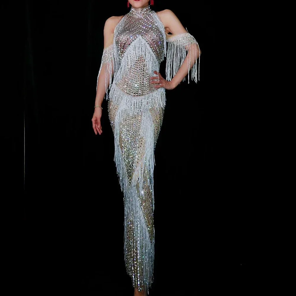Luxury Sparkly Diamonds Women Off Shoulder Long Dresses Silver Shining Tassel Singer Dance Stage Wear Bar Nightclub Outfit
Luxury Sparkly Diamonds Women Off Shoulder Long Dresses Silver Shining Tassel Singer Dance Stage Wear Bar Nightclub Outfit