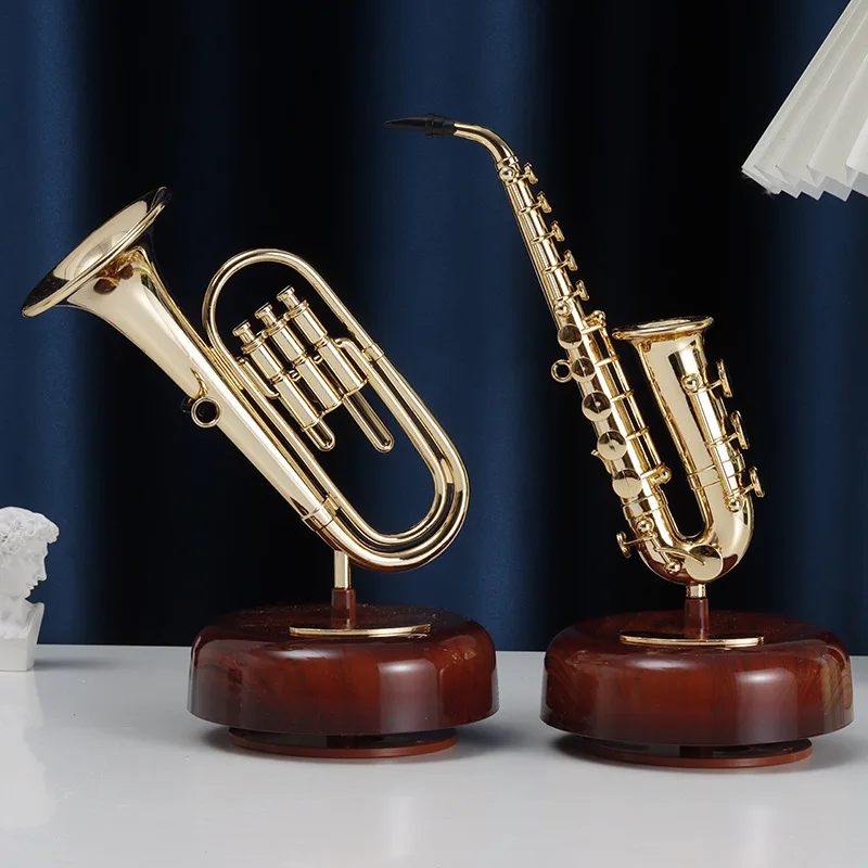 Artistic Classical Music Box Rotating Saxophone Small Size Horoscope Music Box Music Box Desktop Decoration Birthday Gift
Artistic Classical Music Box Rotating Saxophone Small Size Horoscope Music Box Music Box Desktop Decoration Birthday Gift