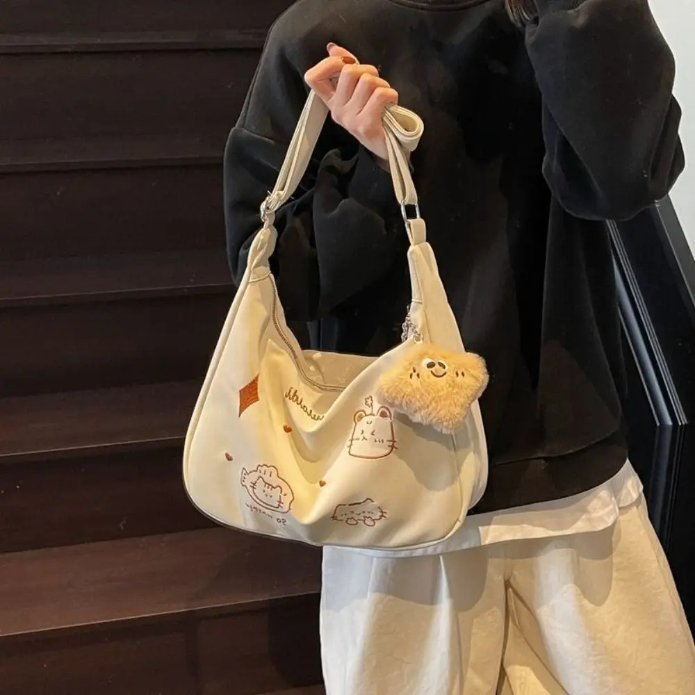 Large Capacity Cute Cat Shoulder Bag New Trendy Kawaii Style Crossbody Messenger Bag Casual Embroidery Cartoon Commuting Bag
Large Capacity Cute Cat Shoulder Bag New Trendy Kawaii Style Crossbody Messenger Bag Casual Embroidery Cartoon Commuting Bag