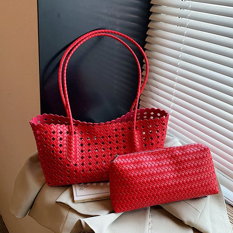 Fashion woman shoulder bags for women 2026 brand luxury designer bag female totes purses ladies woven shoulder handbag summer
Fashion woman shoulder bags for women 2026 brand luxury designer bag female totes purses ladies woven shoulder handbag summer