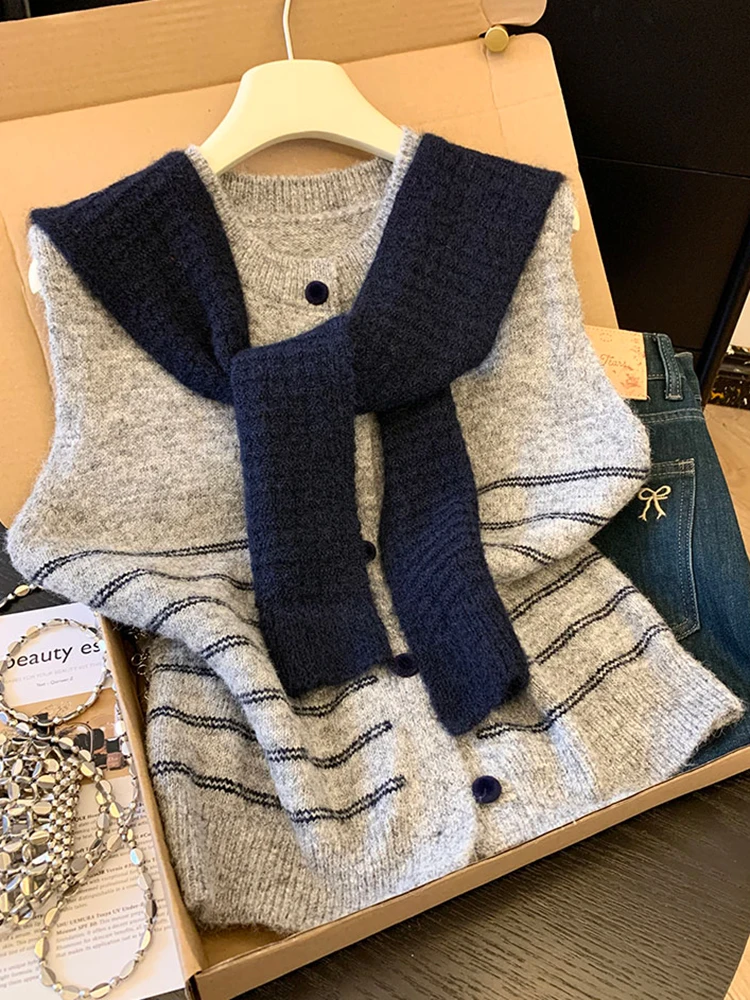 Мягкий вязаный жилет в полоску, женский свитер, осенний, с эффектом пэчворк, на пуговицах, из полиэстера и спандекса, для повседневной носки
Мягкий вязаный жилет в полоску, женский свитер, осенний, с эффектом пэчворк, на пуговицах, из полиэстера и спандекса, для повседневной носки
