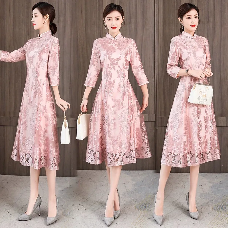 Элегантное женское платье Aodai Vietnam Cheongsam, восточное банкетное вечернее свадебное кружевное платье, танцевальный костюм для выступлений
Элегантное женское платье Aodai Vietnam Cheongsam, восточное банкетное вечернее свадебное кружевное платье, танцевальный костюм для выступлений