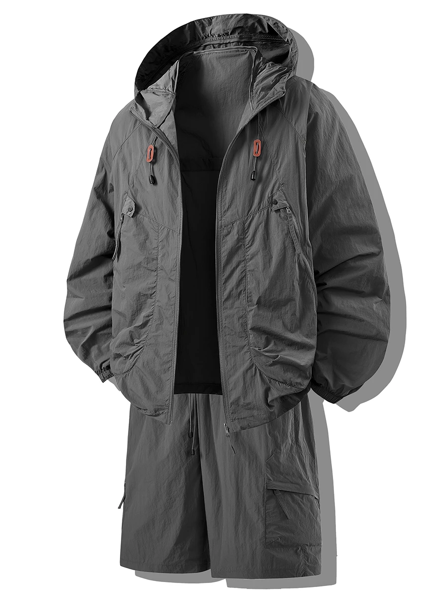 Мужской летний легкий комплект одежды с капюшоном для защиты от солнца, повседневная верхняя одежда, комплект из двух предметов, свободный крой в гонконгском стиле
Мужской летний легкий комплект одежды с капюшоном для защиты от солнца, повседневная верхняя одежда, комплект из двух предметов, свободный крой в гонконгском стиле