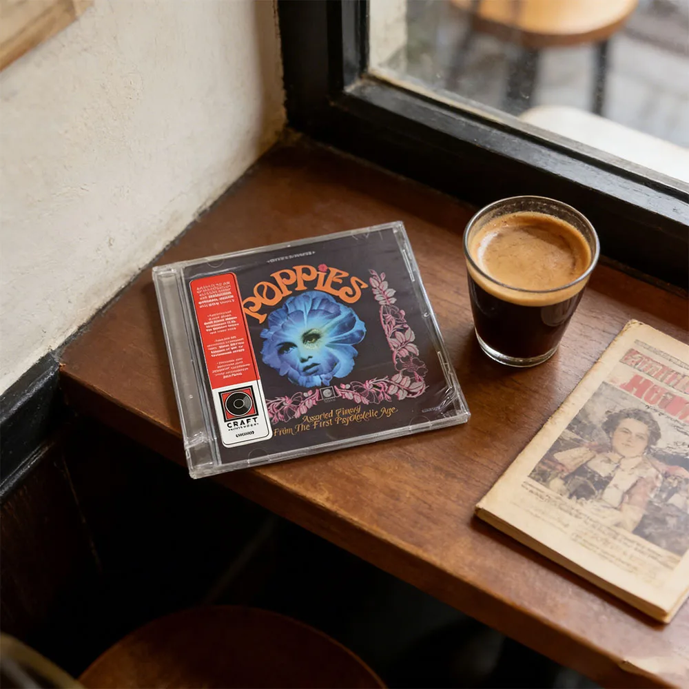 CD with A Strong 1960s Countercultural Flavor, Full of Psychedelic Atmosphere and Experimentalism.Folk Rock and Experimental Pop
CD with A Strong 1960s Countercultural Flavor, Full of Psychedelic Atmosphere and Experimentalism.Folk Rock and Experimental Pop