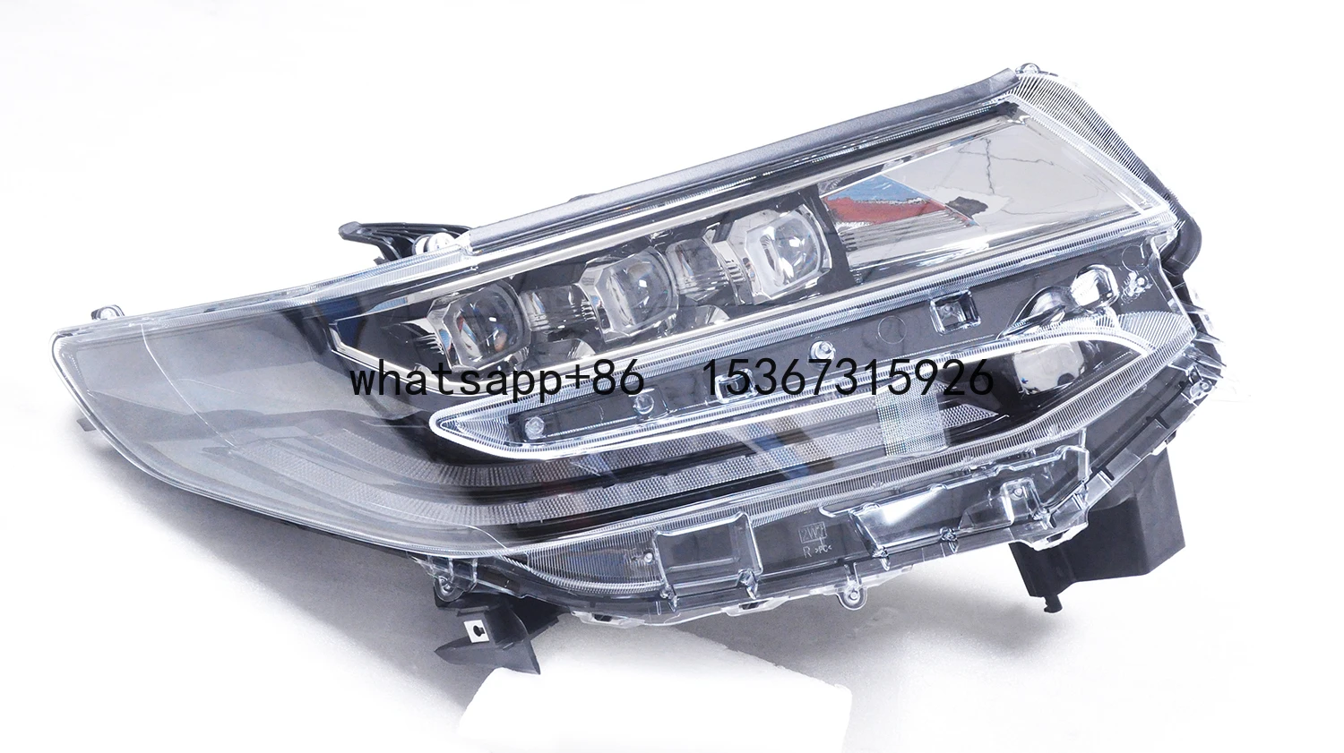 Faro de alta calidad, suministro directo de fábrica, adecuado para Toyota Alphard 2011-2023, Plug and play, LED completo
Faro de alta calidad, suministro directo de fábrica, adecuado para Toyota Alphard 2011-2023, Plug and play, LED completo