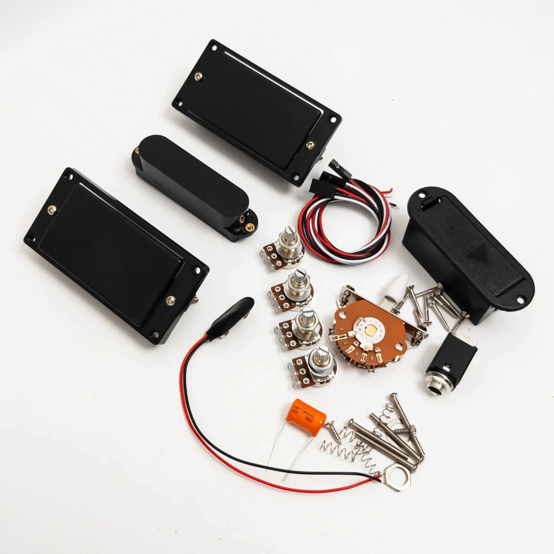 Active 81/85 Electric Guitar Humbucker Pickup Set HSH Humbuckers & Single Coil 25K Pots 3-Way Switch Full Wiring Kit
Active 81/85 Electric Guitar Humbucker Pickup Set HSH Humbuckers & Single Coil 25K Pots 3-Way Switch Full Wiring Kit