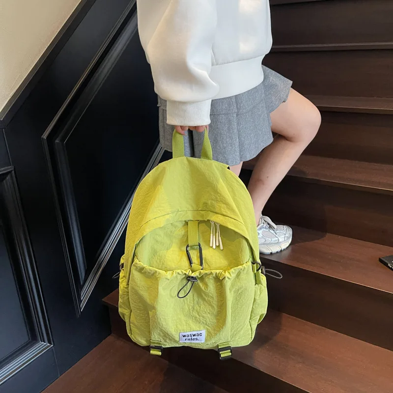 Fashionable Backpacks For Women College Student Schoolbags Large Capacity Nylon Shoulder Bags Lightweight Casual Travel Mochilas 
Fashionable Backpacks For Women College Student Schoolbags Large Capacity Nylon Shoulder Bags Lightweight Casual Travel Mochilas