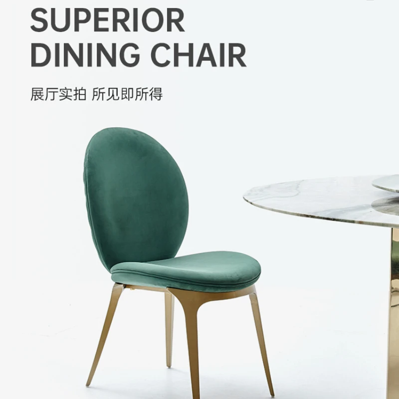 Minimalist leather dining chairs, creative desks, chairs, light luxury villas, modern living rooms, home backrests, dining stool
Minimalist leather dining chairs, creative desks, chairs, light luxury villas, modern living rooms, home backrests, dining stool