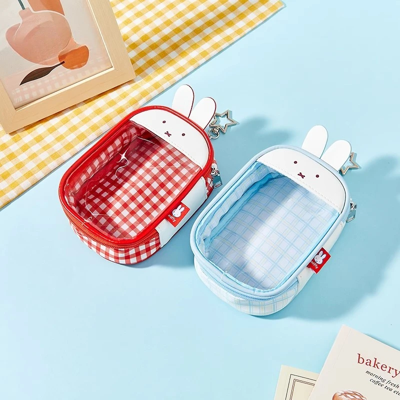 Милая сумка для куклы Miffy, подвеска, детская сумка для хранения кукол с героями мультфильмов, модная креативная декоративная сумка, подарки для мальчиков и девочек
Милая сумка для куклы Miffy, подвеска, детская сумка для хранения кукол с героями мультфильмов, модная креативная декоративная сумка, подарки для мальчиков и девочек