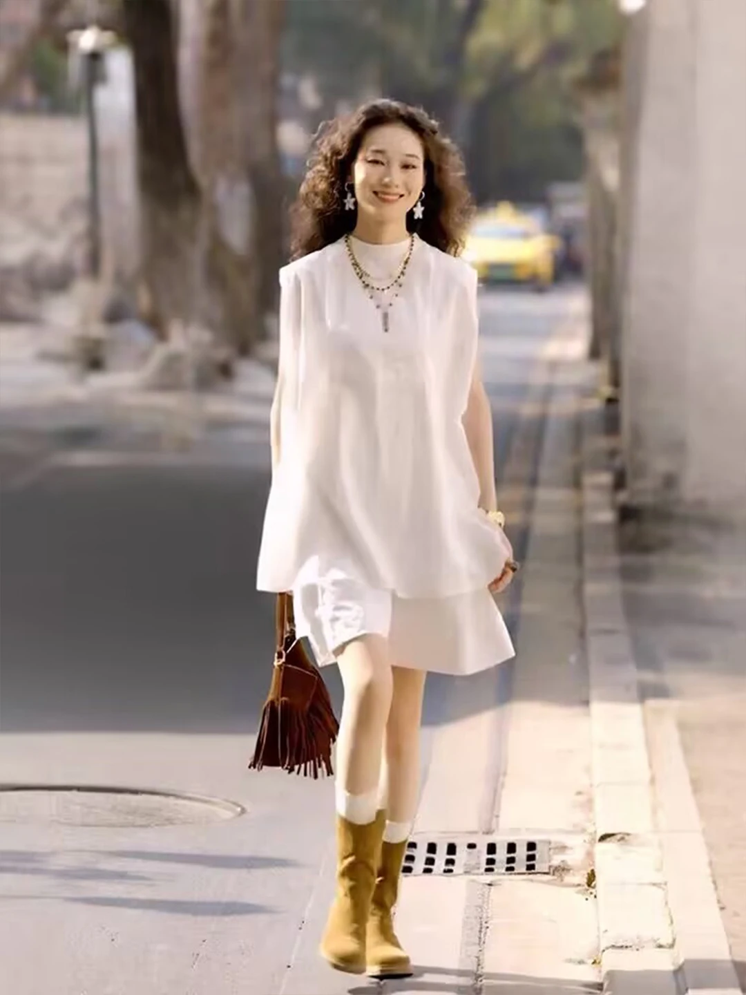 Fashionable Loose Sleeveless Women's Set Summer Design Sense Casual Shorts Two-Piece Suit round Neck Overhead Style
Fashionable Loose Sleeveless Women's Set Summer Design Sense Casual Shorts Two-Piece Suit round Neck Overhead Style