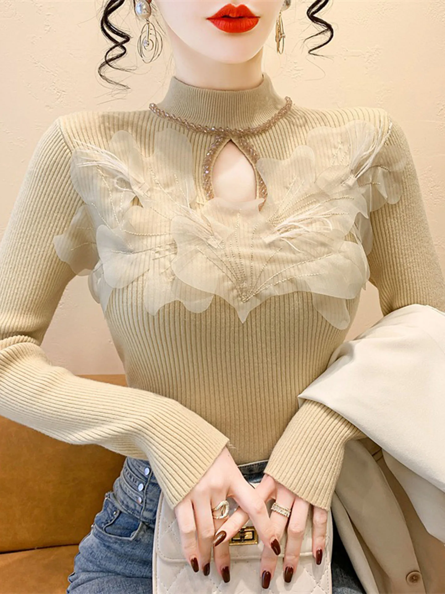 Женская вязаная ажурная кофта с высоким воротником, осенне-зимняя, модная, для ношения под одеждой, с кружевными вставками
Женская вязаная ажурная кофта с высоким воротником, осенне-зимняя, модная, для ношения под одеждой, с кружевными вставками