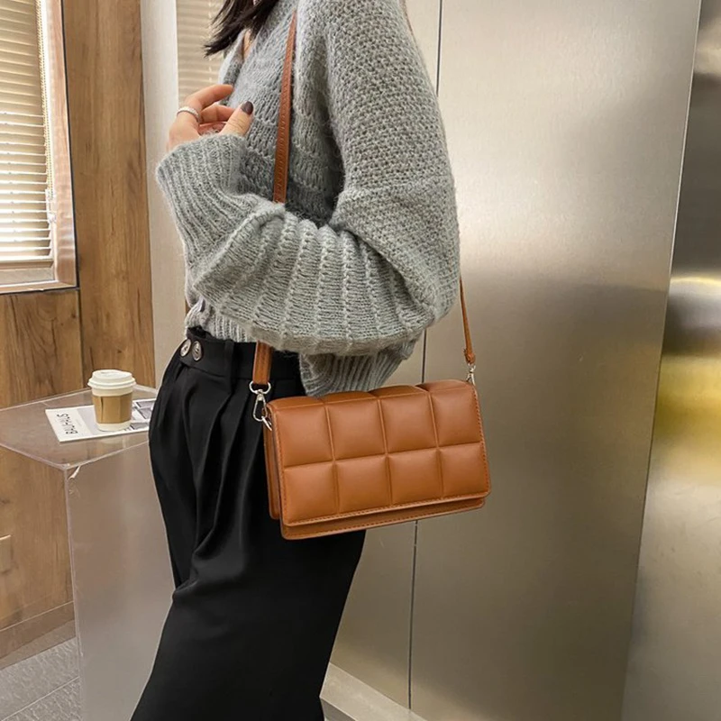 Fashion Plaid Handbag And Purse For Women PU Leather Messenger Shoulder Bags Female Hasp Small Flap Bag Crossbody Bag Bolsos
Fashion Plaid Handbag And Purse For Women PU Leather Messenger Shoulder Bags Female Hasp Small Flap Bag Crossbody Bag Bolsos