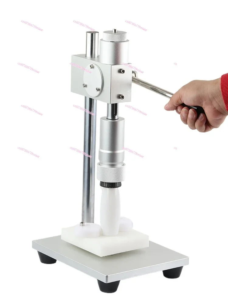 Manual perfume bottle sealing essential oil bottle locking piercing capping machine, sealing atomizing bottle spray
Manual perfume bottle sealing essential oil bottle locking piercing capping machine, sealing atomizing bottle spray