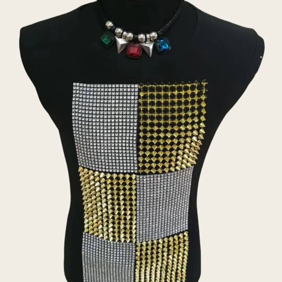 Customized Men's Colorful Gems Decoration Rivets Vest Stage DS Costumes Party Singer DanceR Basic Shirt Performance Wear
Customized Men's Colorful Gems Decoration Rivets Vest Stage DS Costumes Party Singer DanceR Basic Shirt Performance Wear