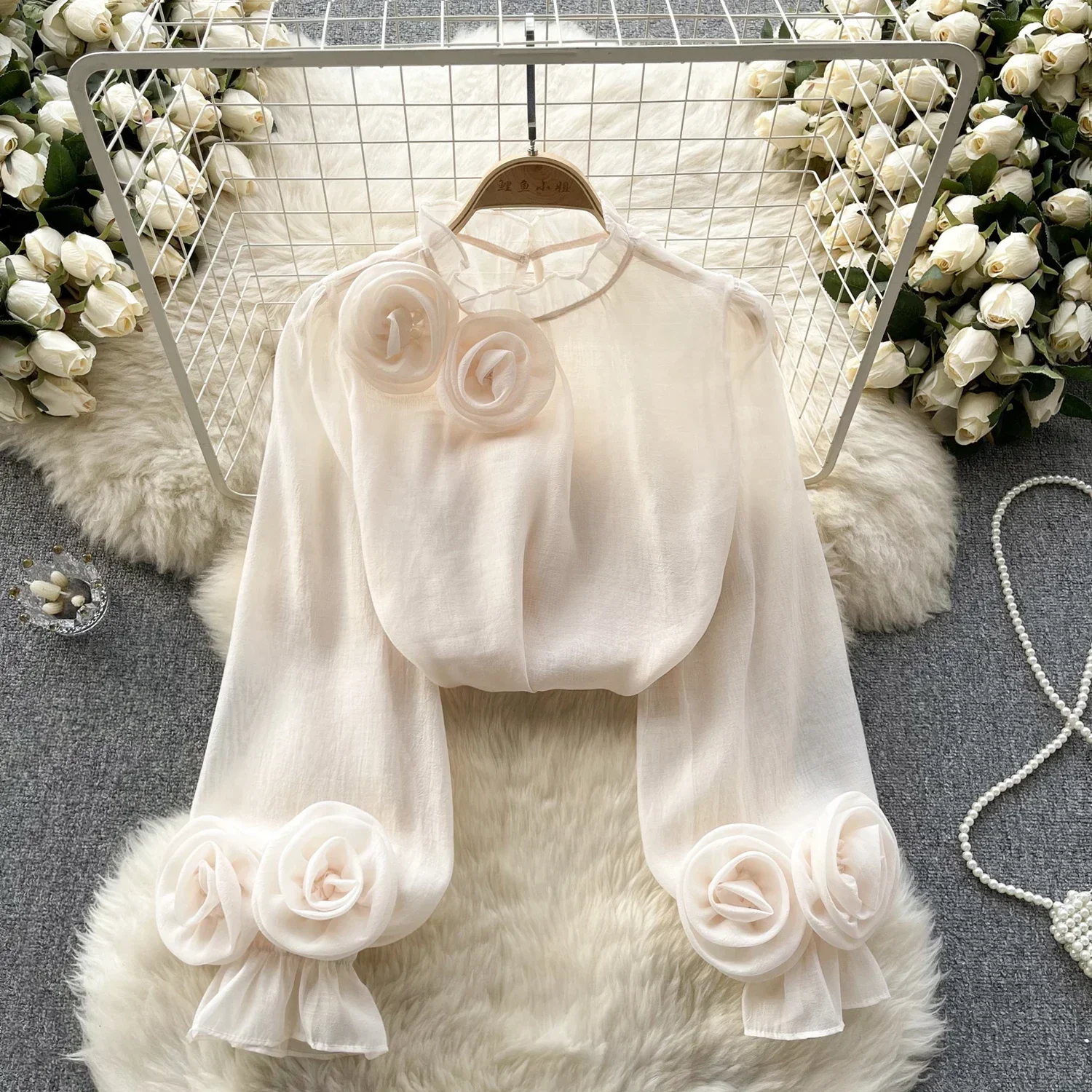 Spring Summer New Ruffle Chiffon Blouse Women Lantern Sleeve Fashion Slim Loose Vacation Ladies Casual Tops
Spring Summer New Ruffle Chiffon Blouse Women Lantern Sleeve Fashion Slim Loose Vacation Ladies Casual Tops