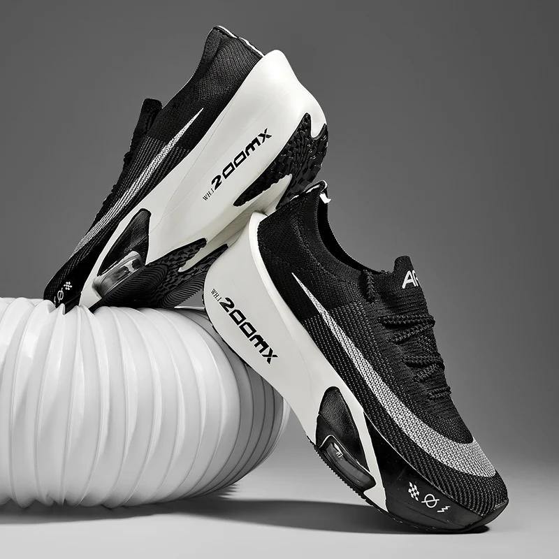 Новые мужские кроссовки для бега с защитой от опрокидывания, прочные спортивные кроссовки, легкие, нескользящие, профессиональные кроссовки для бега для женщин
Новые мужские кроссовки для бега с защитой от опрокидывания, прочные спортивные кроссовки, легкие, нескользящие, профессиональные кроссовки для бега для женщин