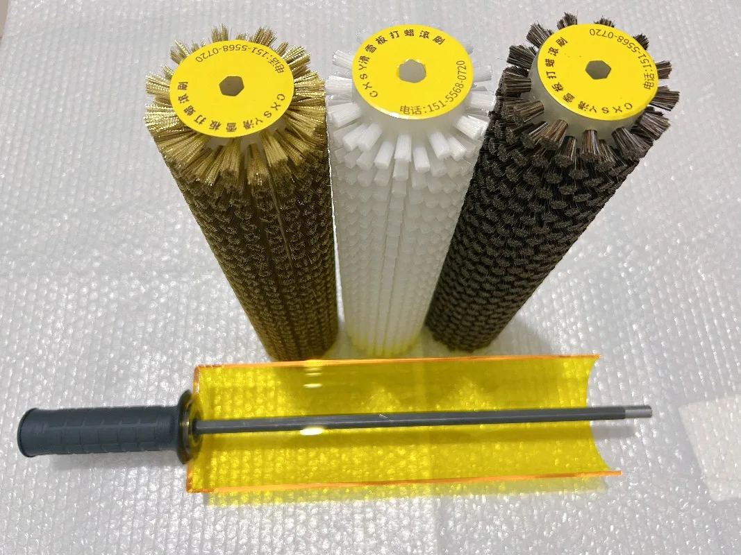 Ski waxing roller brush, polishing roller brush, ski waxing set, nylon brush
Ski waxing roller brush, polishing roller brush, ski waxing set, nylon brush