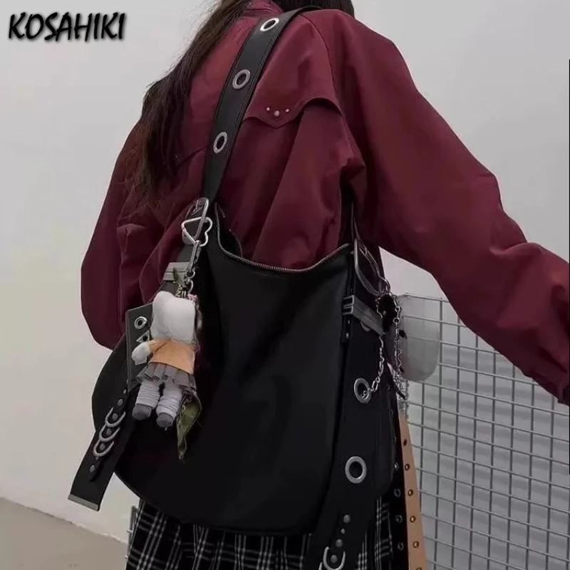 Vintage Punk Grunge Y2k Aesthetic Underarm Bag Korean High-capacity Fashion Casual Crossbody Bags Streetwear Shoulder Handbags 
Vintage Punk Grunge Y2k Aesthetic Underarm Bag Korean High-capacity Fashion Casual Crossbody Bags Streetwear Shoulder Handbags