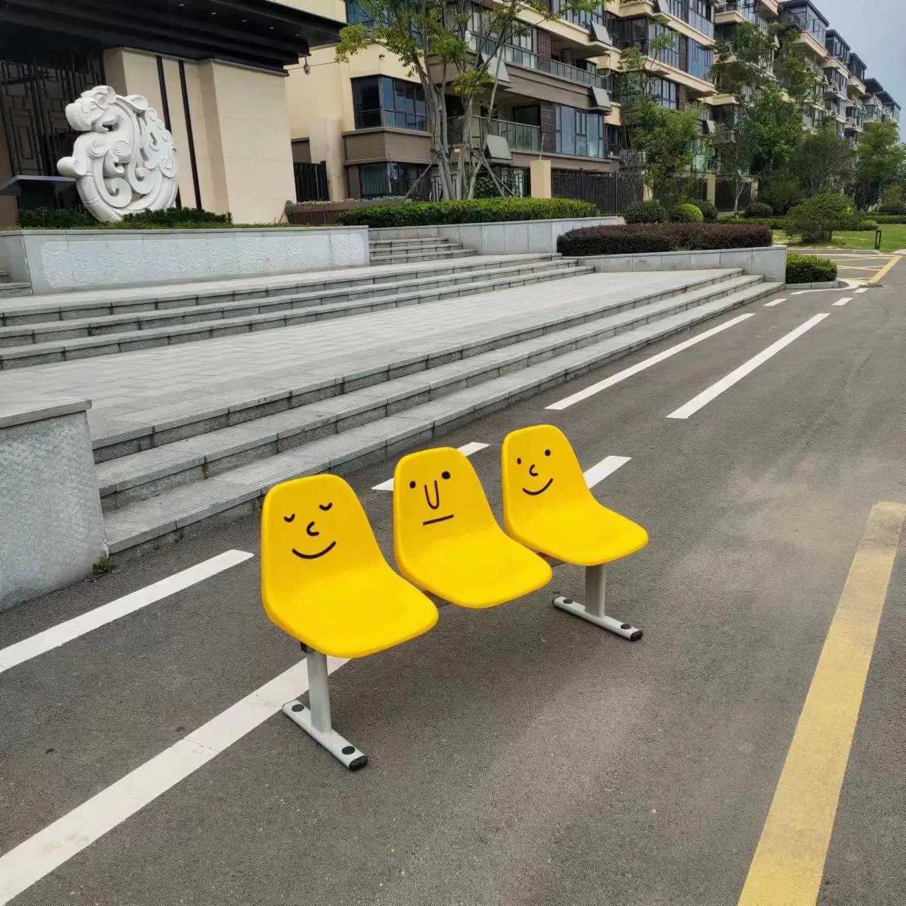 Пластиковый рядный стул, ступенька, фиксированный стул, прозрачное цветное сиденье, супермаркет, стул ожидания для трех человек, Интернет-скамья знаменитостей для публики
Пластиковый рядный стул, ступенька, фиксированный стул, прозрачное цветное сиденье, супермаркет, стул ожидания для трех человек, Интернет-скамья знаменитостей для публики