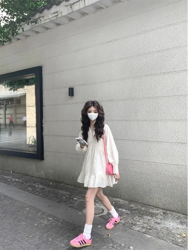 Embroidered V-neck Long Sleeve Dress Women's Spring 2026 New Loose Doll Skirt A-line Dress Commute Style Comfortable Soft Fabric
Embroidered V-neck Long Sleeve Dress Women's Spring 2026 New Loose Doll Skirt A-line Dress Commute Style Comfortable Soft Fabric