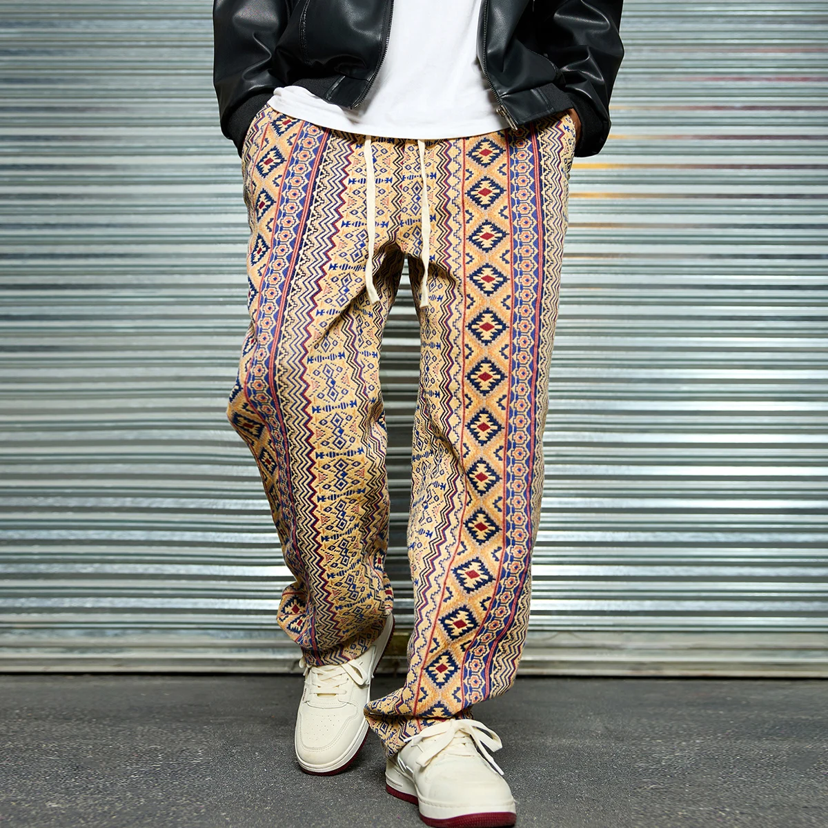 TRAF Exclusive Men's Pants with Intricate Ethnic Design - Upgrade Your Wardrobe with This Unique Piece - Great for Daily Wea
TRAF Exclusive Men's Pants with Intricate Ethnic Design - Upgrade Your Wardrobe with This Unique Piece - Great for Daily Wea