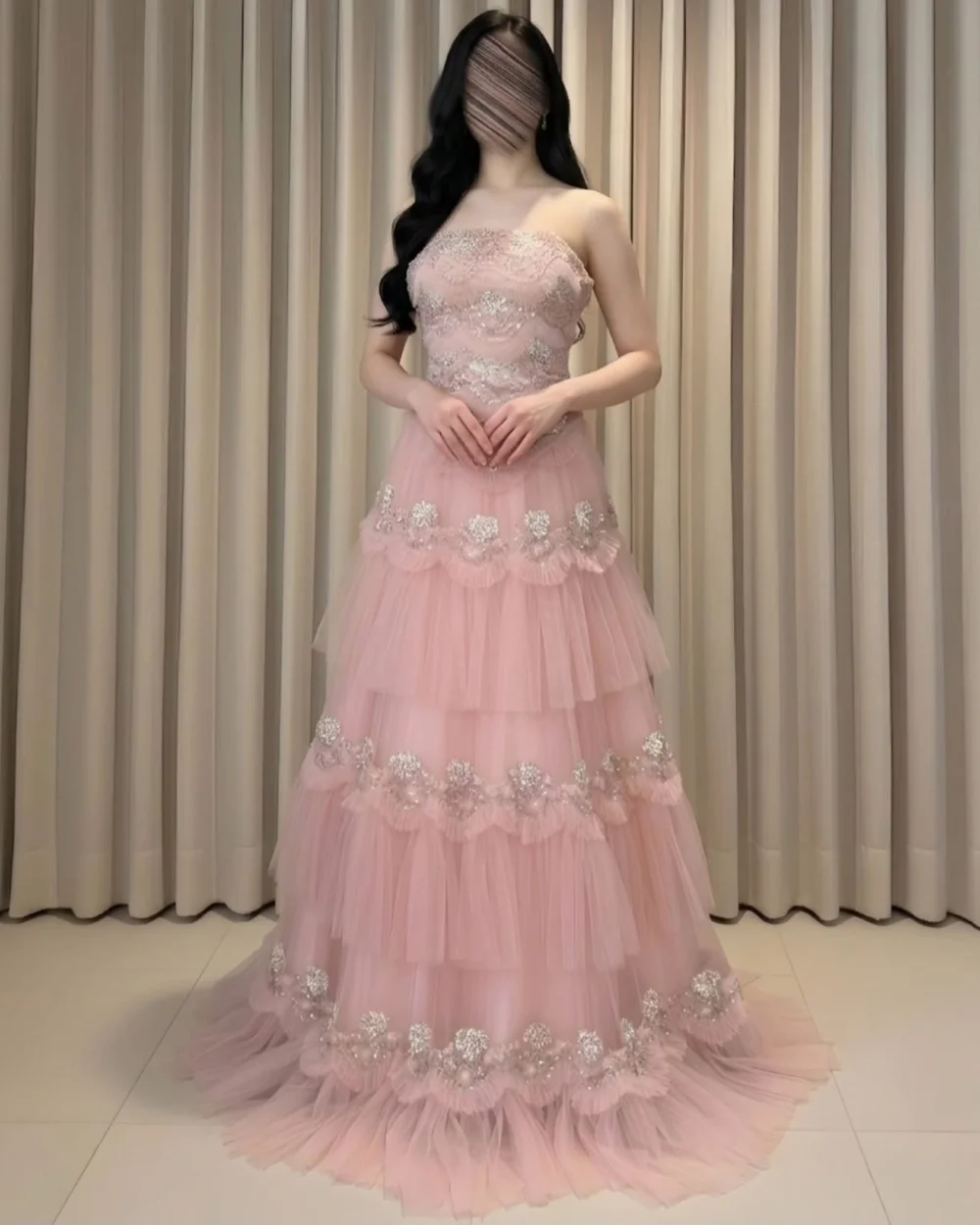 Customized Exquisite Women Tulle Sequined Ruched A-Line Evening Dresses Elegant Strapless Sleeveless Floor Lenght Prom Dresses
Customized Exquisite Women Tulle Sequined Ruched A-Line Evening Dresses Elegant Strapless Sleeveless Floor Lenght Prom Dresses