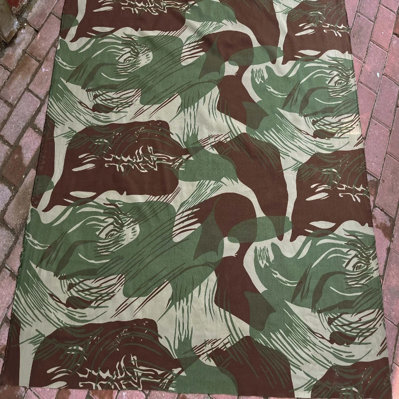 1.5M Width Camouflage Fabric Breathable Sweat-absorbing Cloth for Military Fans DIY Clothes Sewing Tactical Gear Hunting Sports
1.5M Width Camouflage Fabric Breathable Sweat-absorbing Cloth for Military Fans DIY Clothes Sewing Tactical Gear Hunting Sports
