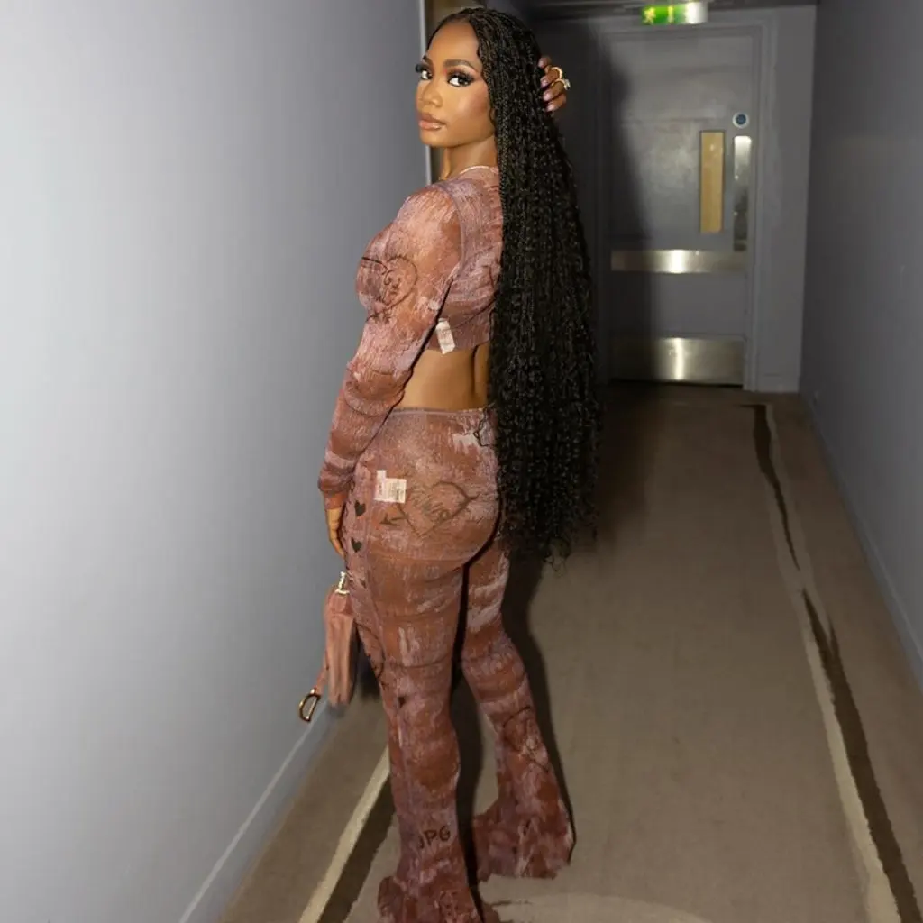 Women's European And American Style Slim-Fit Two-Piece Set Micro-Transparent Casual Fashion Sexy Short Top And Pants Suit
Women's European And American Style Slim-Fit Two-Piece Set Micro-Transparent Casual Fashion Sexy Short Top And Pants Suit