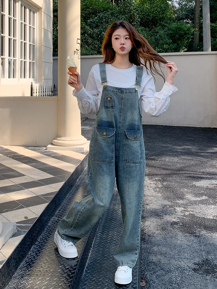 High Waist Loose Fit Denim Overalls Women's Faion Retro Sle Casual High Waist Jeans Overalls for Younger Looking
High Waist Loose Fit Denim Overalls Women's Faion Retro Sle Casual High Waist Jeans Overalls for Younger Looking