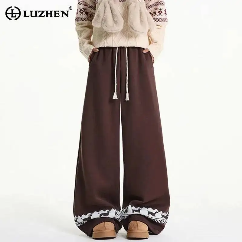 LUZHEN Warm New Thickened 2025 Liner Loose Wide Winter Leg Embroidery Patchwork Casual Pants Men Fashion Elegant Trousers JY7080
LUZHEN Warm New Thickened 2025 Liner Loose Wide Winter Leg Embroidery Patchwork Casual Pants Men Fashion Elegant Trousers JY7080