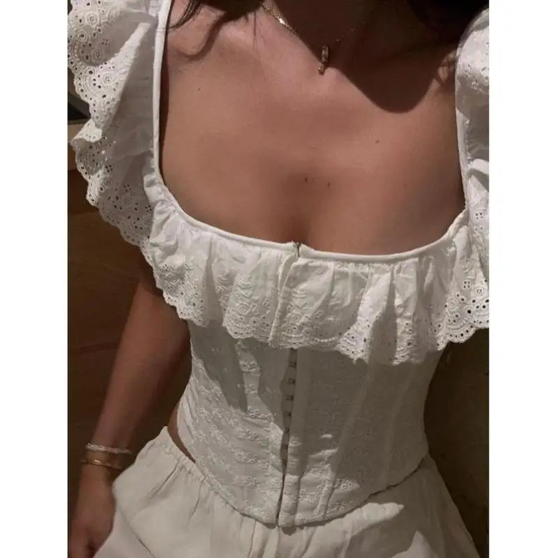 Женский однотонный жилет с вышивкой и вырезами, с поясом, новая трансграничная модель, специальный широкий крой, весенний молодежный тренд
Женский однотонный жилет с вышивкой и вырезами, с поясом, новая трансграничная модель, специальный широкий крой, весенний молодежный тренд