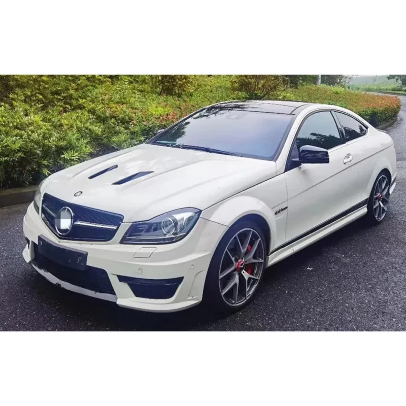 High Quality Full Body Kit for C Class W204 (C200/C260/C300 to C63) - Front/Rear Bumper, Grille, Side Skirts, Hood
High Quality Full Body Kit for C Class W204 (C200/C260/C300 to C63) - Front/Rear Bumper, Grille, Side Skirts, Hood