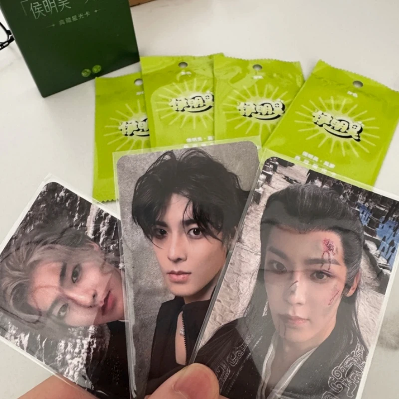 Hou Minghao Haomeng Collection Starlight Cards Collectible Photocards Box Official Periphery Collection Card Fans Surprise Gift
Hou Minghao Haomeng Collection Starlight Cards Collectible Photocards Box Official Periphery Collection Card Fans Surprise Gift