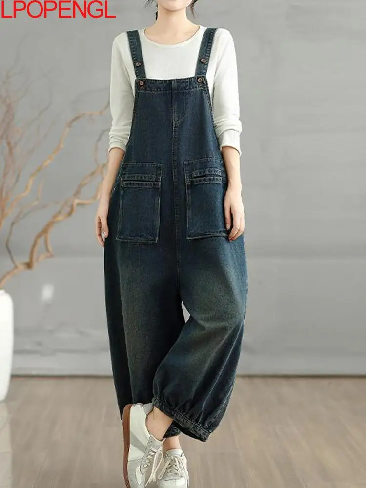 Темпераментные прямые джинсовые комбинезоны, женские, новинка 2025 года, осенний стильный свободный комбинезон с большими лоскутными карманами, брюки-фонарики
Темпераментные прямые джинсовые комбинезоны, женские, новинка 2025 года, осенний стильный свободный комбинезон с большими лоскутными карманами, брюки-фонарики