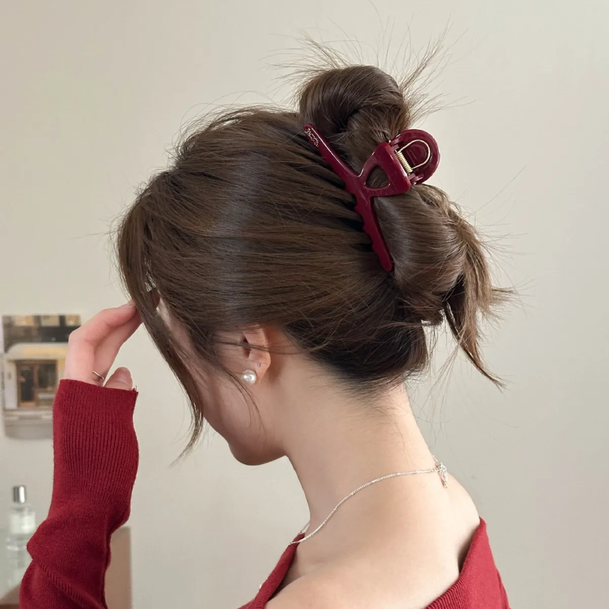 Korean Simple Flat Hair Claw Clip Heart Design Elegant Non Slip for Back Head Updo Daily Party
Korean Simple Flat Hair Claw Clip Heart Design Elegant Non Slip for Back Head Updo Daily Party