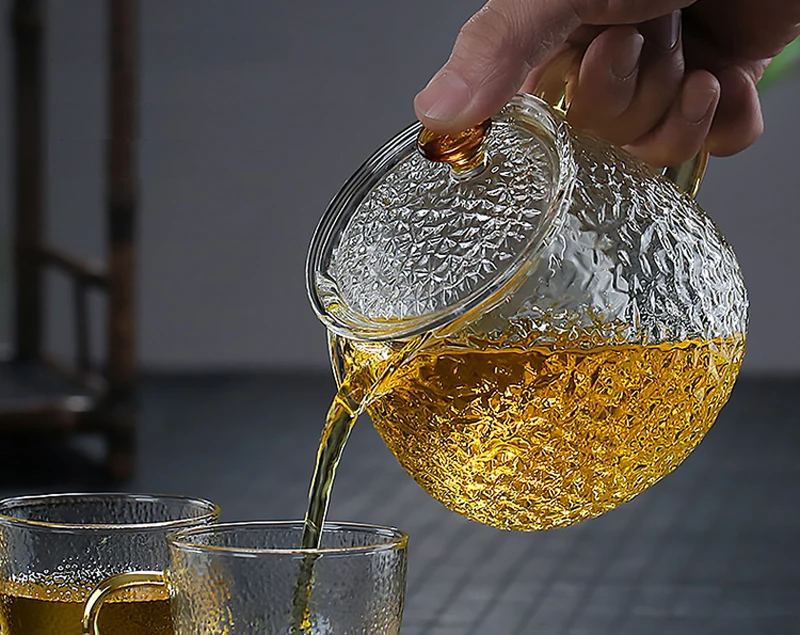 550ML, high-temperature borosilicate glass milk oolong tea pot, rain-drop embossed glass blooming tea, pour over coffee pot cafe
550ML, high-temperature borosilicate glass milk oolong tea pot, rain-drop embossed glass blooming tea, pour over coffee pot cafe