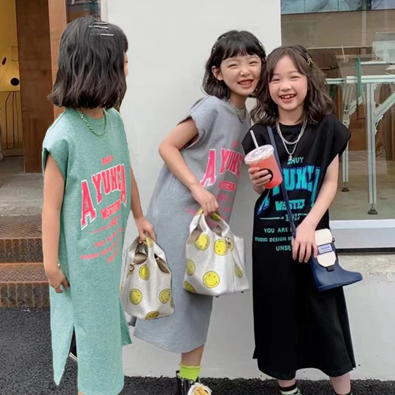 2026Girls' mid-length loose cotton dress, sweat-absorbent, short-sleeved summer dress for older children
2026Girls' mid-length loose cotton dress, sweat-absorbent, short-sleeved summer dress for older children