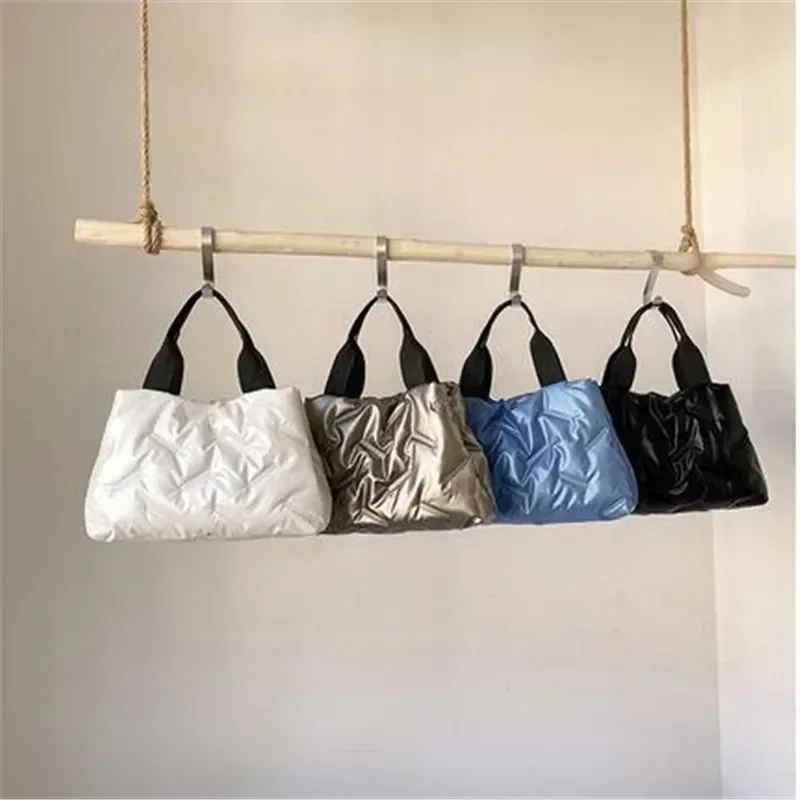 Fashion Quilted Women Shoulder Bags Solid Color Cotton Padded Handbags Top-handle Bags Large Capacity Ladies Shopping Tote Bags
Fashion Quilted Women Shoulder Bags Solid Color Cotton Padded Handbags Top-handle Bags Large Capacity Ladies Shopping Tote Bags