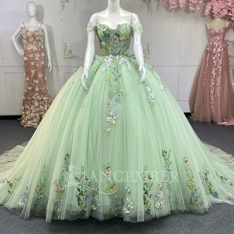 Mint Green Quinceanera Dresses Ball Gown Off The Shoulder Applique Lace Beading Tull Party Birthday Sweet 16 Dress Vestidos 15
Mint Green Quinceanera Dresses Ball Gown Off The Shoulder Applique Lace Beading Tull Party Birthday Sweet 16 Dress Vestidos 15