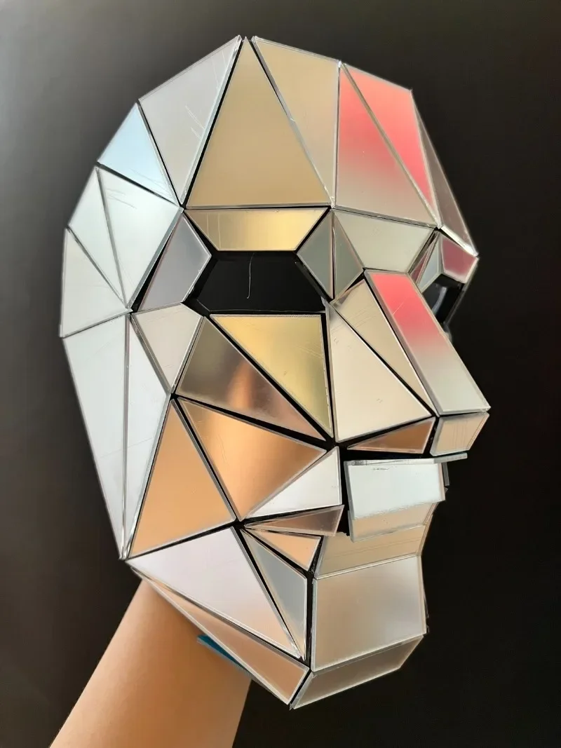 Блестящая зеркальная маска для лица Фестивальная маскарадная маска для женщин Мужская косплей Вечеринка Бал Клуб Серебряная маска DJ Сценическое шоу Костюм Реквизит
Блестящая зеркальная маска для лица Фестивальная маскарадная маска для женщин Мужская косплей Вечеринка Бал Клуб Серебряная маска DJ Сценическое шоу Костюм Реквизит