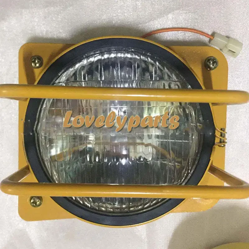 Lamp Left Lamp 154-06-36770 For SD22 SD32 Bulldozer
Lamp Left Lamp 154-06-36770 For SD22 SD32 Bulldozer