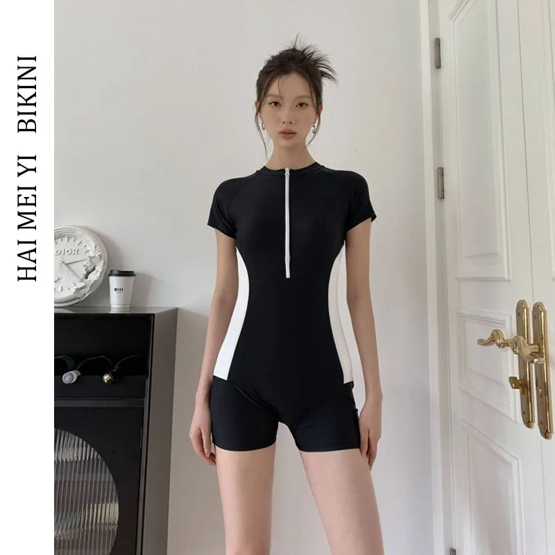 H New One-Piece Swimsuit Women's Conservative Sports Briefs Slimming Belly Covering Hot Spring Swimming Suit
H New One-Piece Swimsuit Women's Conservative Sports Briefs Slimming Belly Covering Hot Spring Swimming Suit