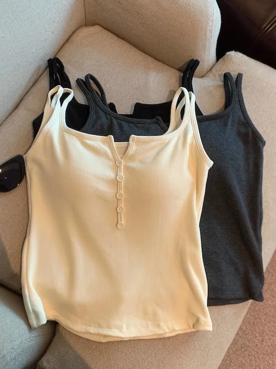 Early Autumn Color Base Vest Simple V-neck Button Double Strap Tube Top Slimming Versatile Top Women's Knitted Wear
Early Autumn Color Base Vest Simple V-neck Button Double Strap Tube Top Slimming Versatile Top Women's Knitted Wear