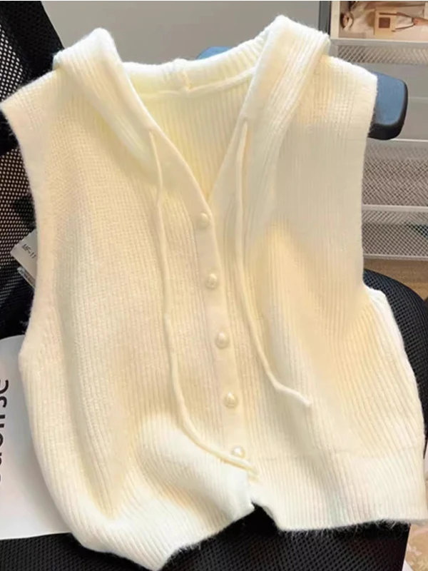 Chic Design Hooded Sleeveless Knitted Vest 2025 Early Autumn New Women's Fashionable Layering Top Polyester V-neck Single Button
Chic Design Hooded Sleeveless Knitted Vest 2025 Early Autumn New Women's Fashionable Layering Top Polyester V-neck Single Button