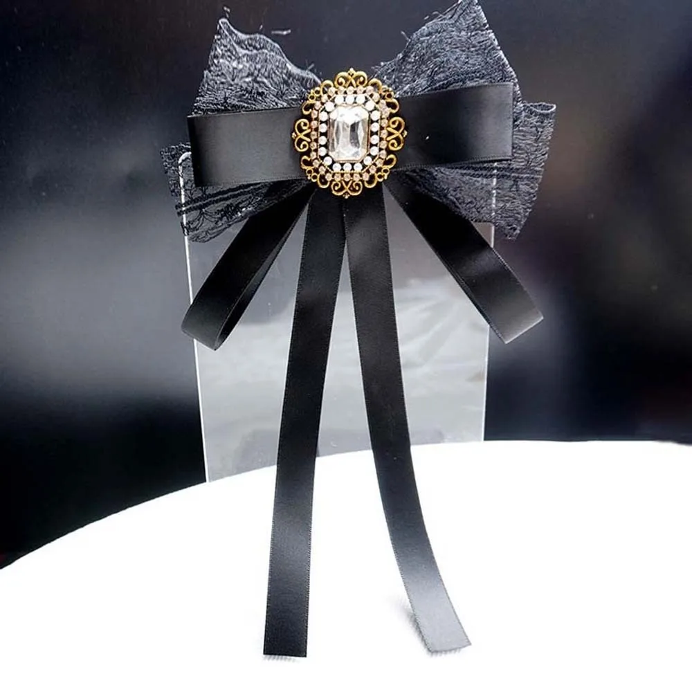 Геометрический декор для одежды: галстук-бабочка с бисером, стразами, черными кисточками и ручной вышивкой, кружевной галстук-бабочка для женской рубашки
Геометрический декор для одежды: галстук-бабочка с бисером, стразами, черными кисточками и ручной вышивкой, кружевной галстук-бабочка для женской рубашки