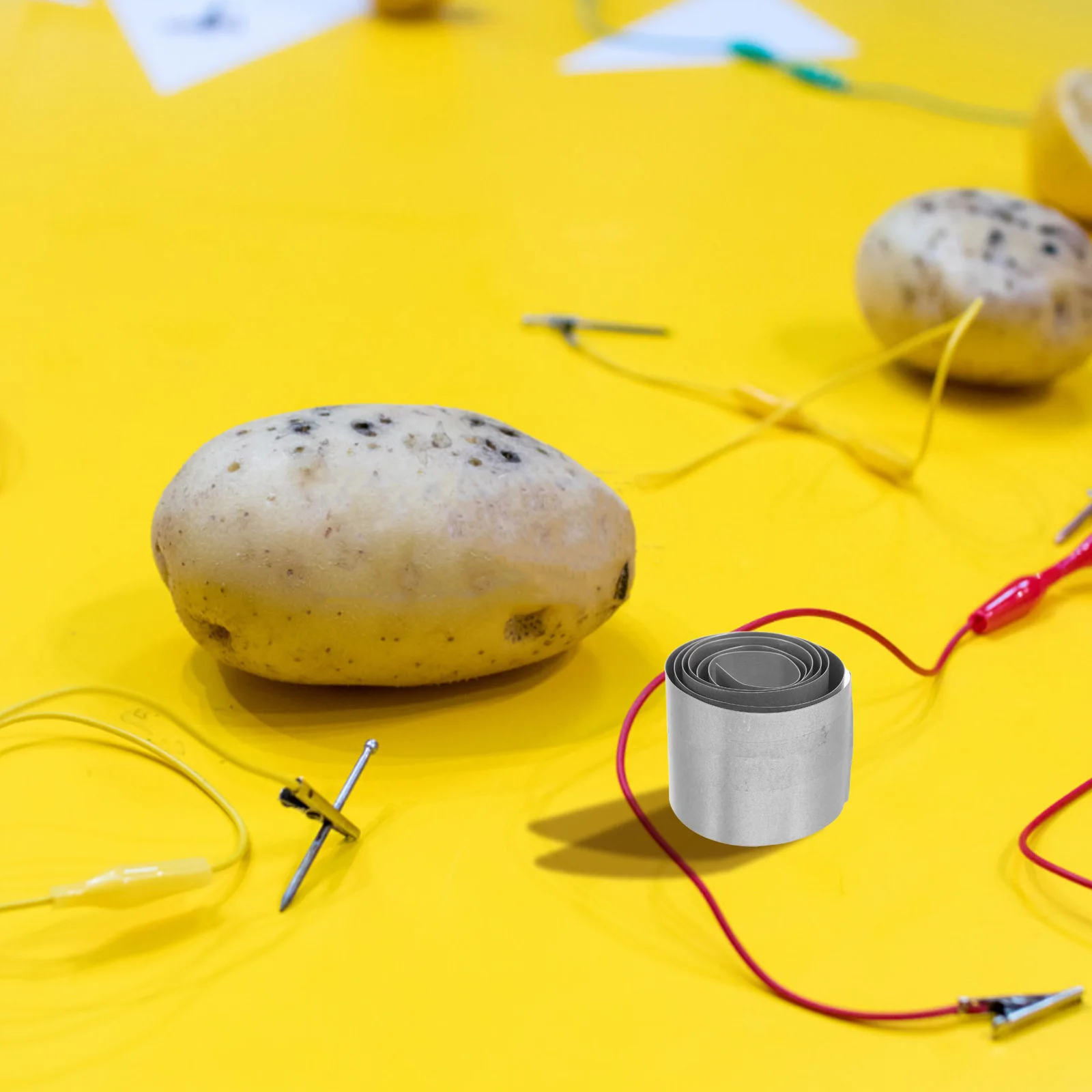 Iron Strips DIY Science Experiment Kit Power Generation Fruit Anode Reusable Teaching Learning Enhancement
Iron Strips DIY Science Experiment Kit Power Generation Fruit Anode Reusable Teaching Learning Enhancement