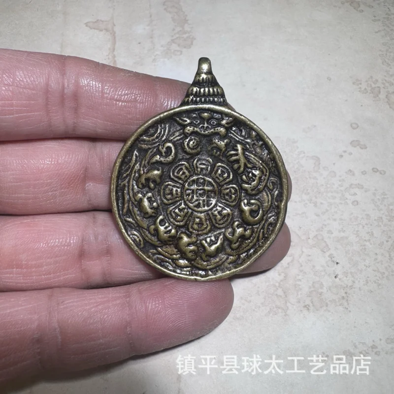 Tibetan Style Ethnic Two-Armed Six-Armed Mahakala Protector Mahakala Nine Palaces Eight Trigrams Pendant Pure Copper Hanging Orn
Tibetan Style Ethnic Two-Armed Six-Armed Mahakala Protector Mahakala Nine Palaces Eight Trigrams Pendant Pure Copper Hanging Orn