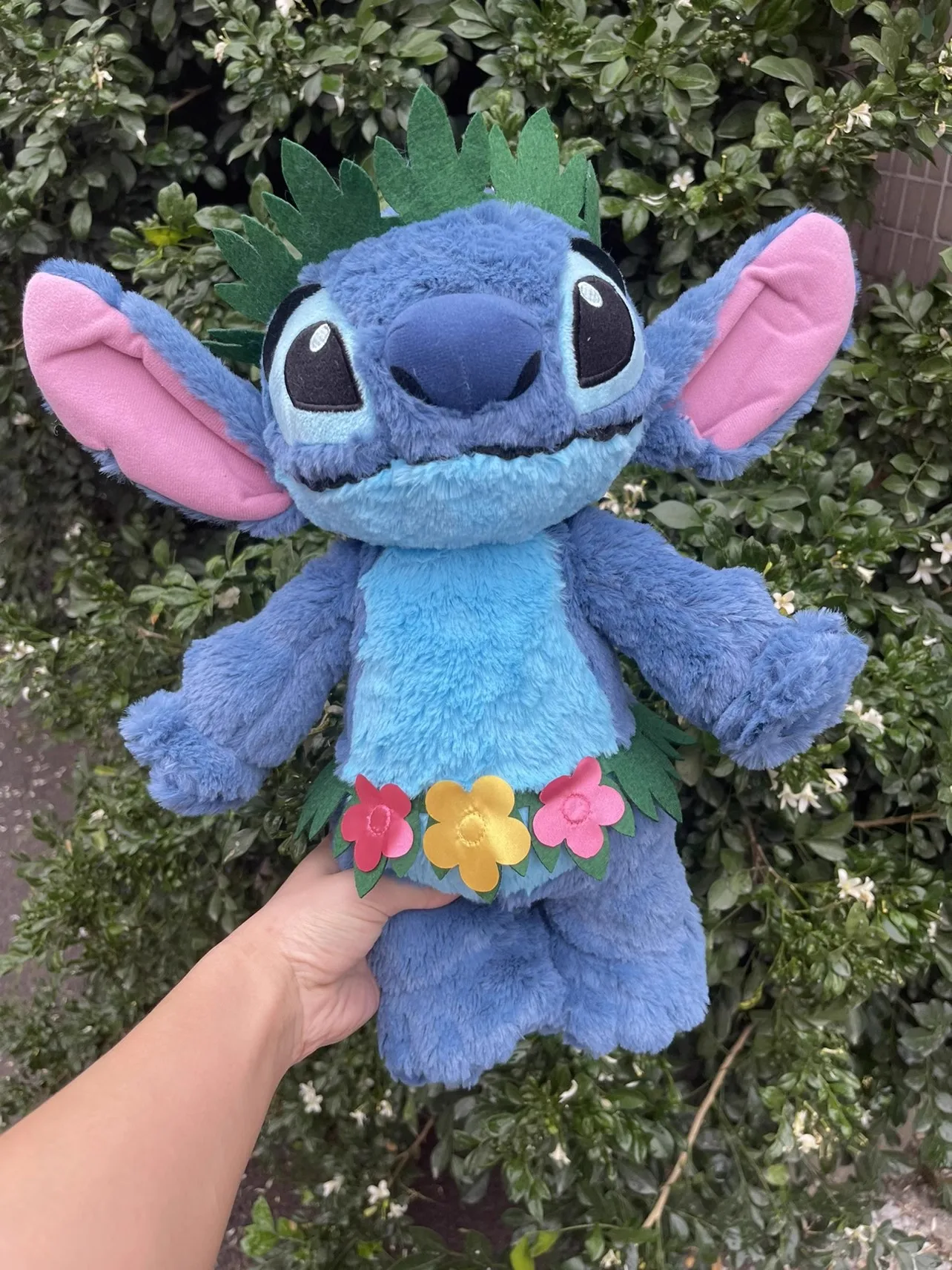 Милая плюшевая кукла Disney «Лило и Ститч» с дизайном платья в виде цветка, идеальный подарок на День святого Валентина для детей на день рождения
Милая плюшевая кукла Disney «Лило и Ститч» с дизайном платья в виде цветка, идеальный подарок на День святого Валентина для детей на день рождения
