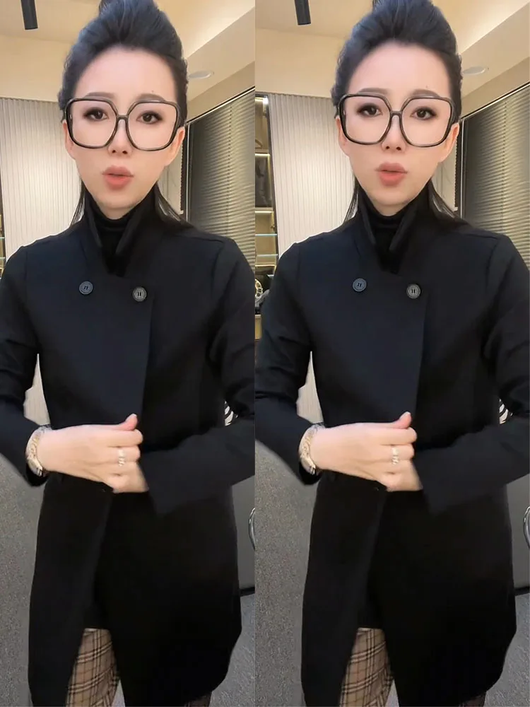 Trench Femme Long Piece Dark Academia Aesthetic Longline Light V-Neck Leopard Pattern Big Trenchcoat Pieces Sunscreen Minimalist
Trench Femme Long Piece Dark Academia Aesthetic Longline Light V-Neck Leopard Pattern Big Trenchcoat Pieces Sunscreen Minimalist