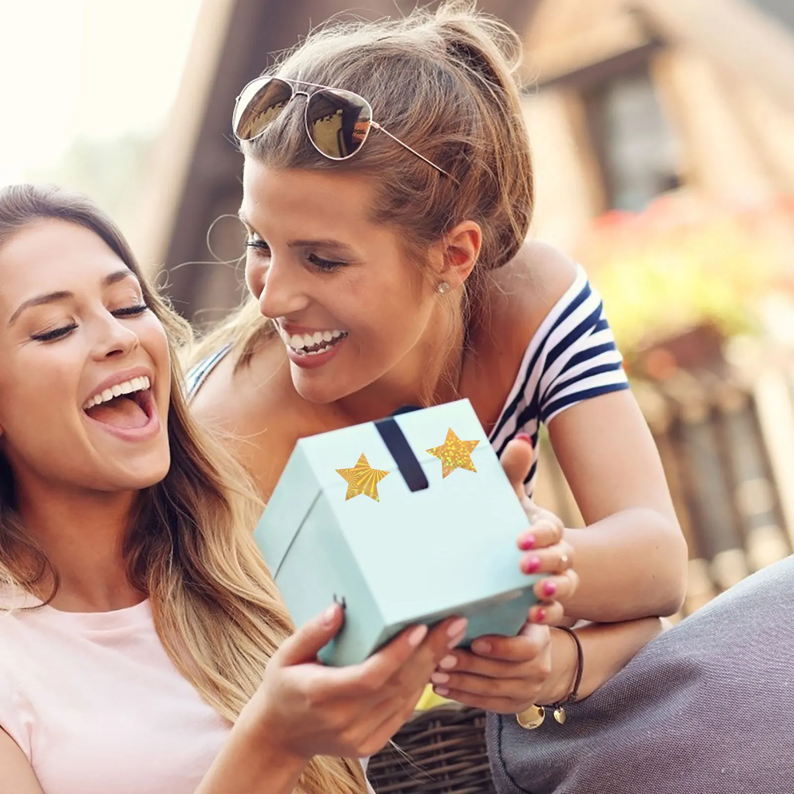 2 рулона наклеек со звездами, бумага с покрытием, самоклеящиеся блестящие звезды для школы, офиса, дома, вечеринки, сувениры, принадлежности, этикетка для папок «сделай сам»
2 рулона наклеек со звездами, бумага с покрытием, самоклеящиеся блестящие звезды для школы, офиса, дома, вечеринки, сувениры, принадлежности, этикетка для папок «сделай сам»